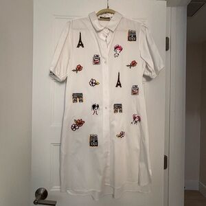 Karl Lagerfeld White Satin Button-Up dress with Multicolor Travel Motifs